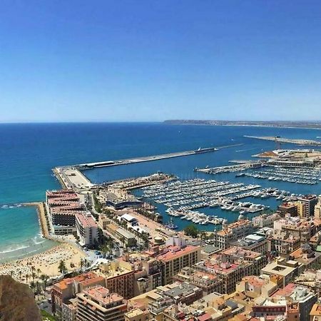 Ferienwohnung Atico Con Terraza En El Centro De Alicante Exterior foto